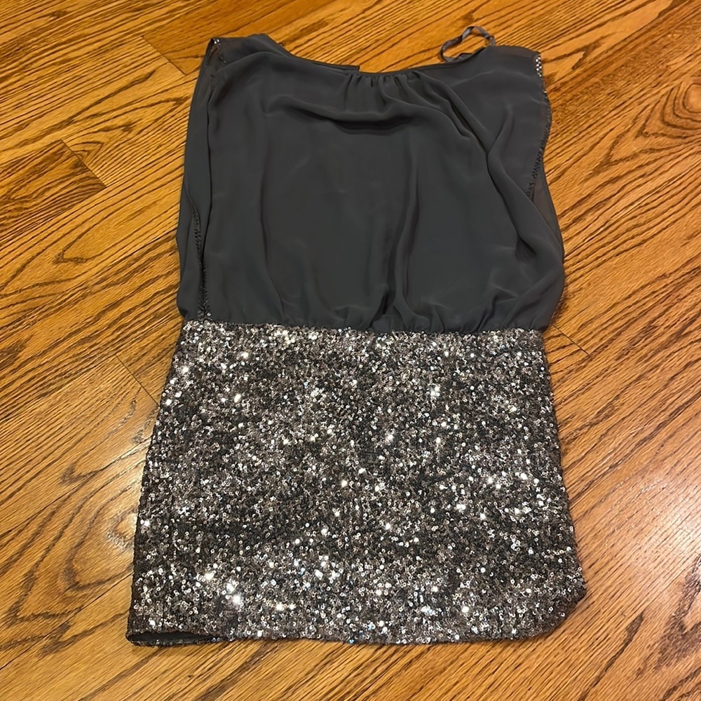 Aqua Dresses Woman’s Grey Sparkle Dress Size 0